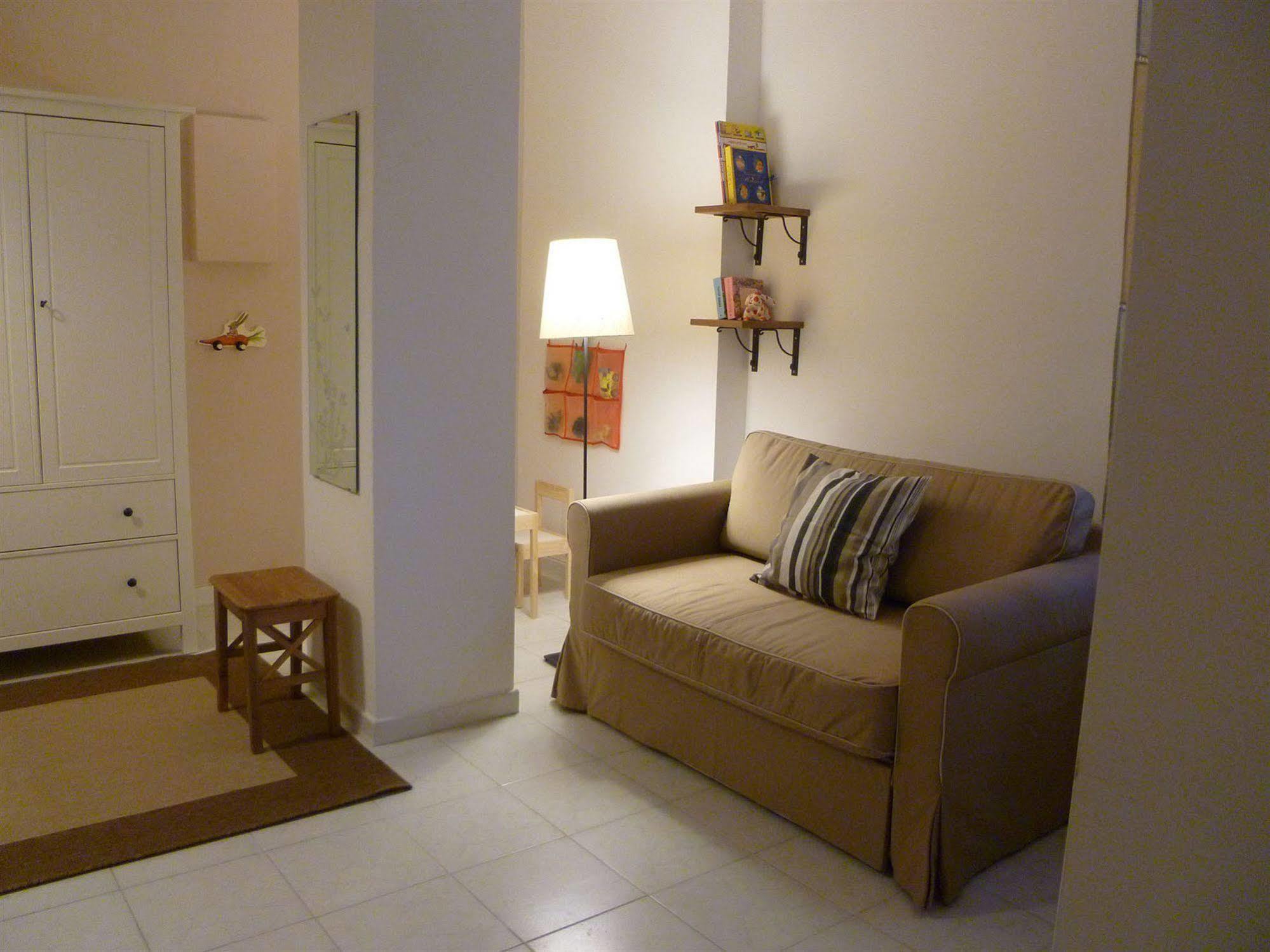 B&B Le Comari Salentine Лече Екстериор снимка