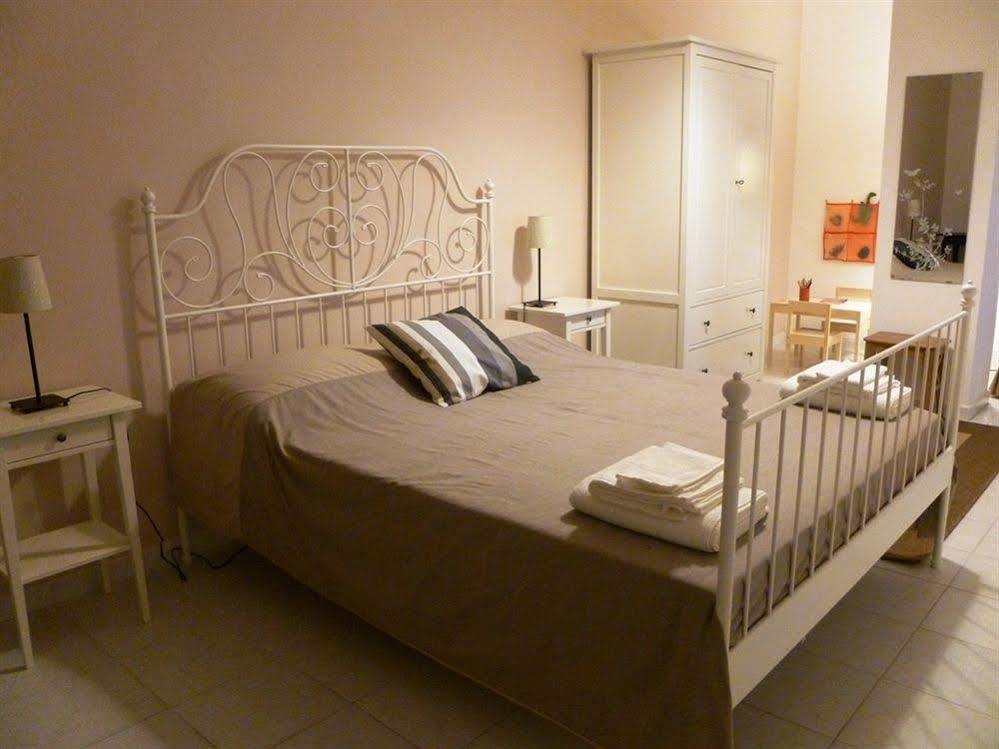 B&B Le Comari Salentine Лече Екстериор снимка