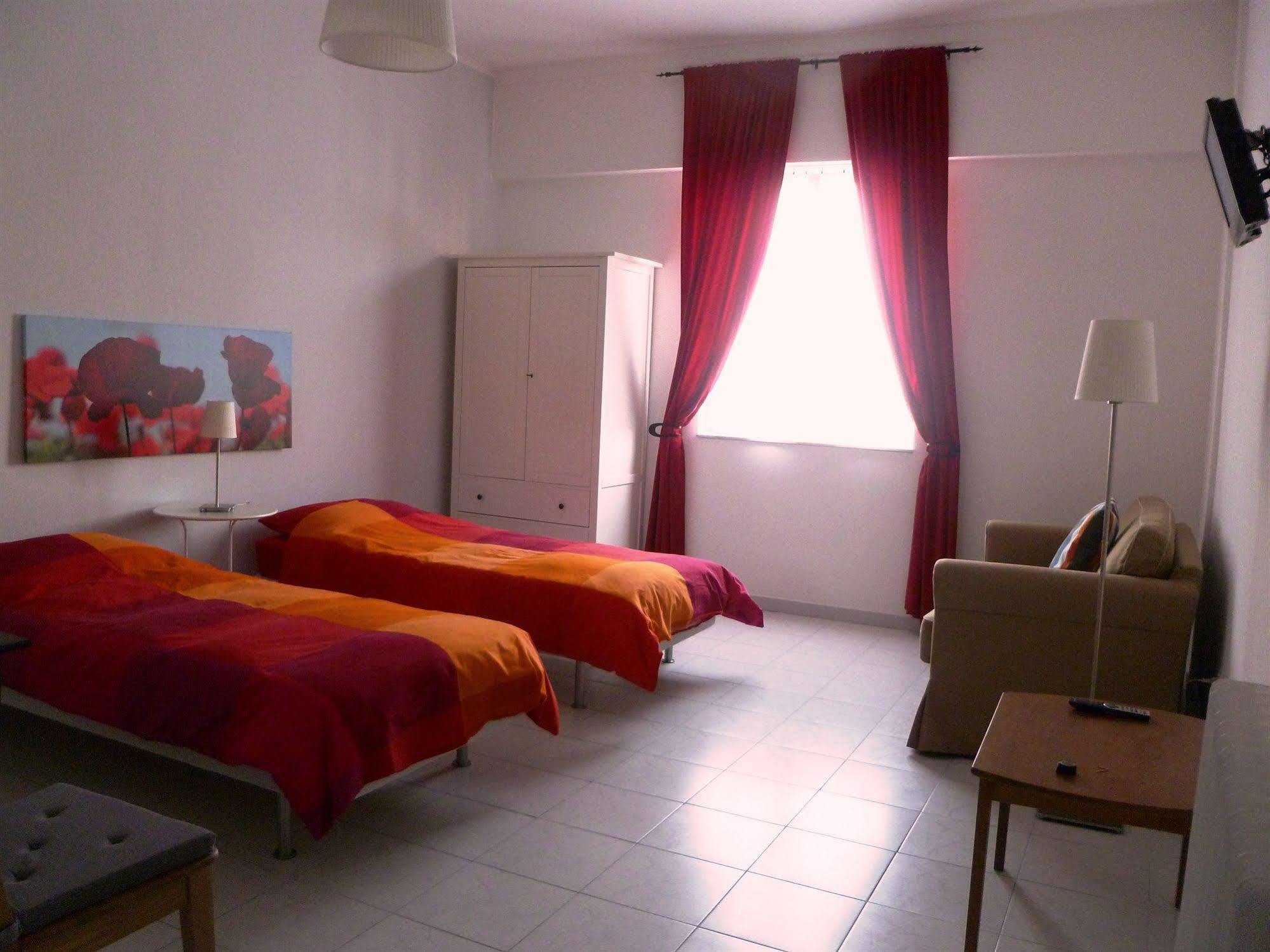B&B Le Comari Salentine Лече Екстериор снимка